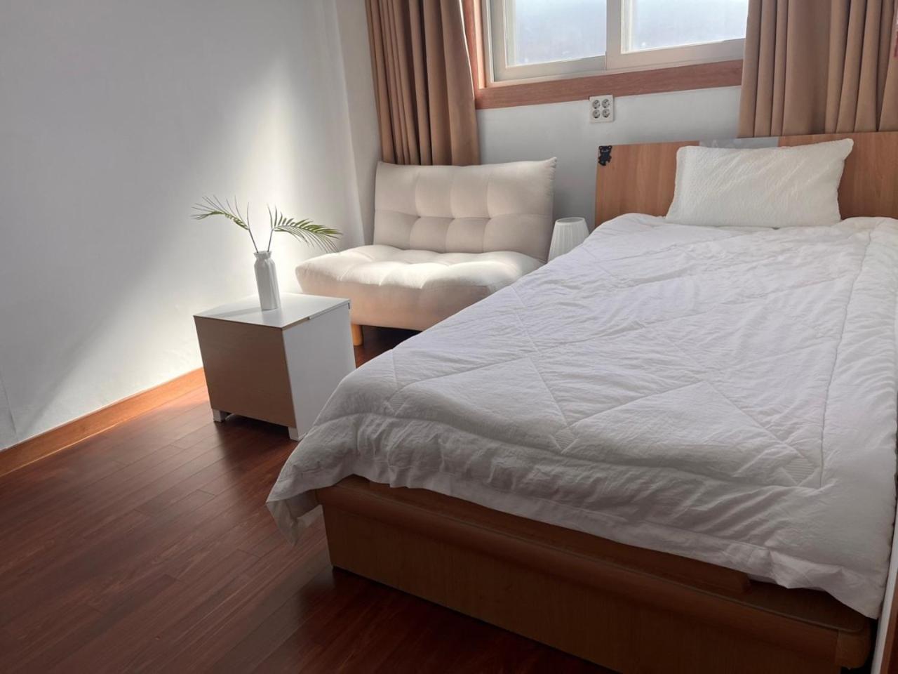 Rgb Guesthouse Csondzsu Kültér fotó